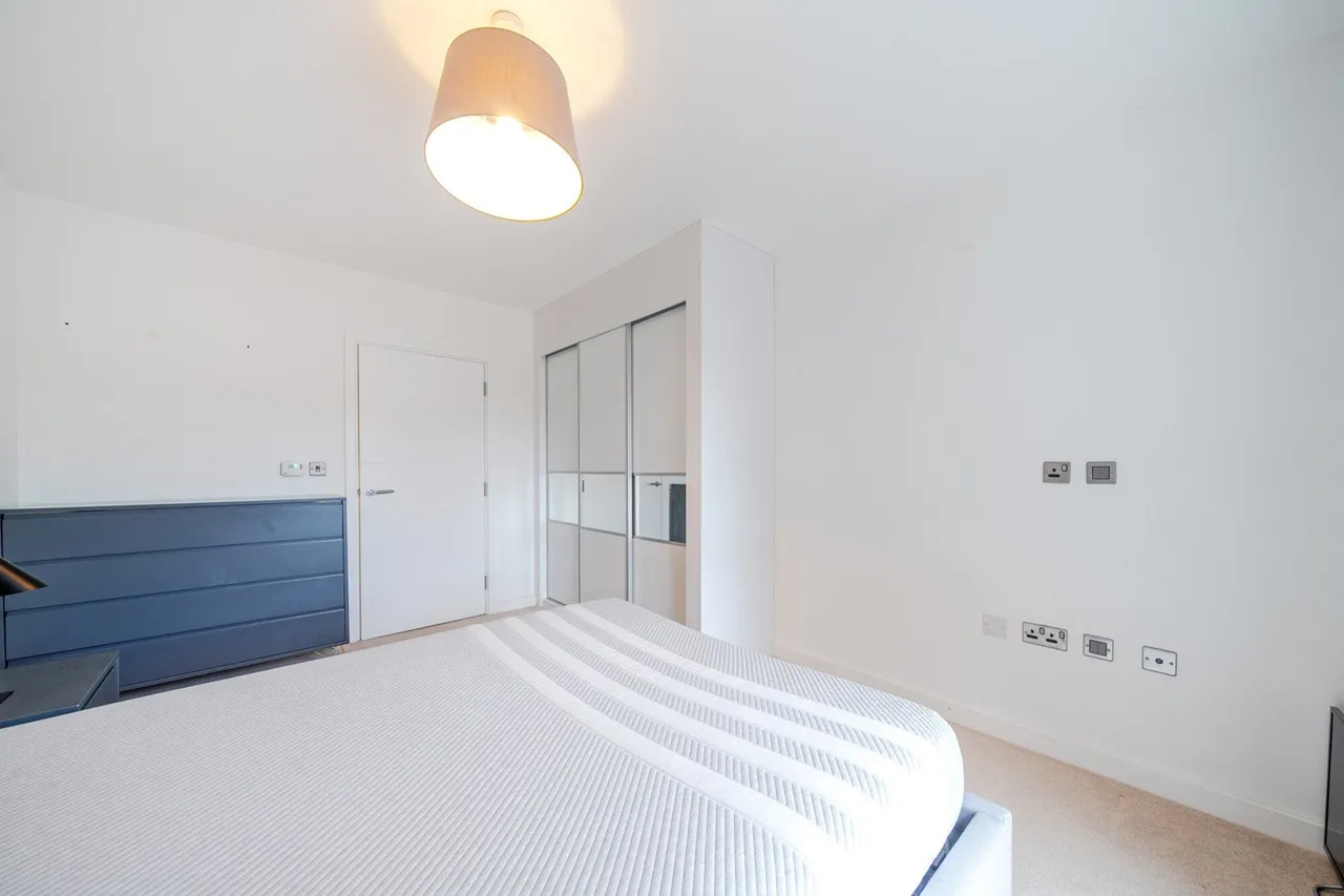Moy Lane, SE18, photo 10