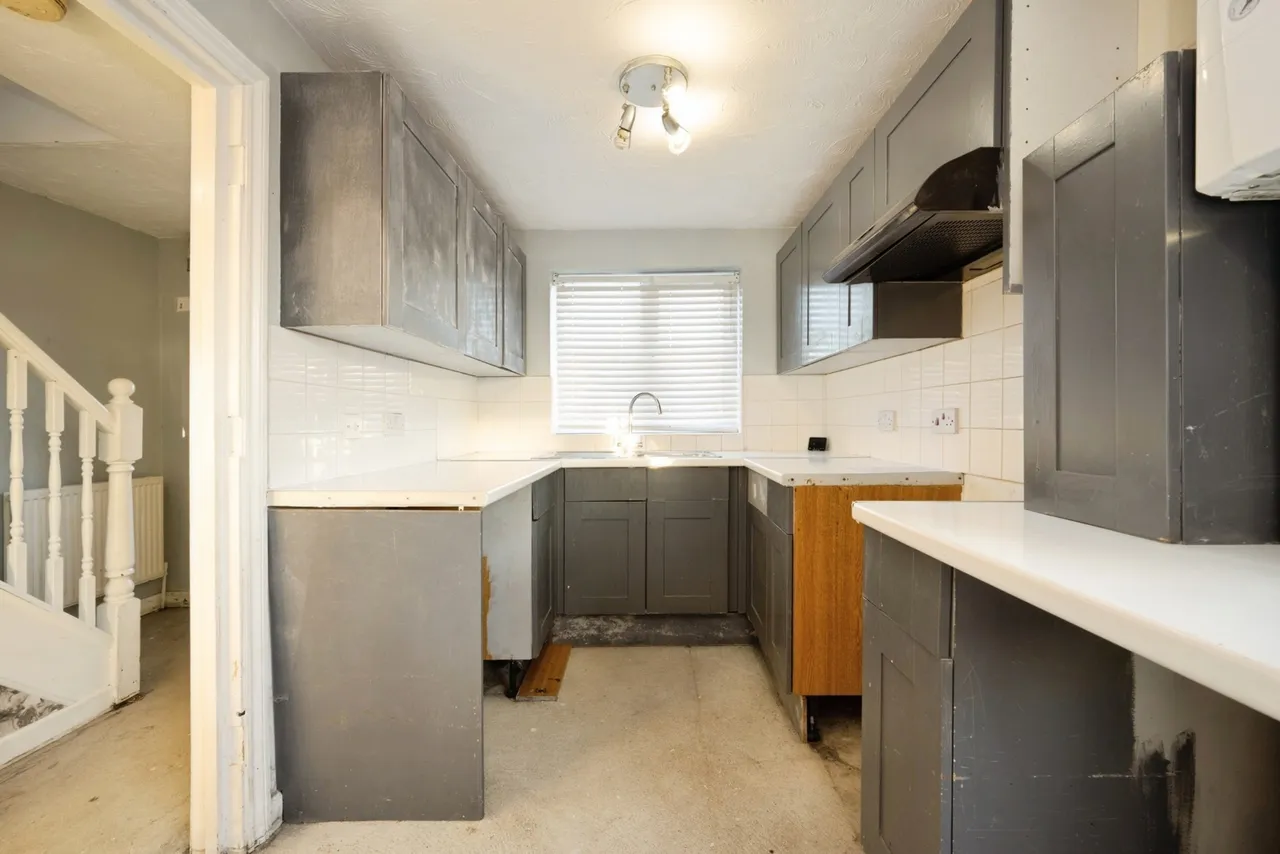 Pilgrims Close, Bedford, Bedfordshire, MK42, photo 3