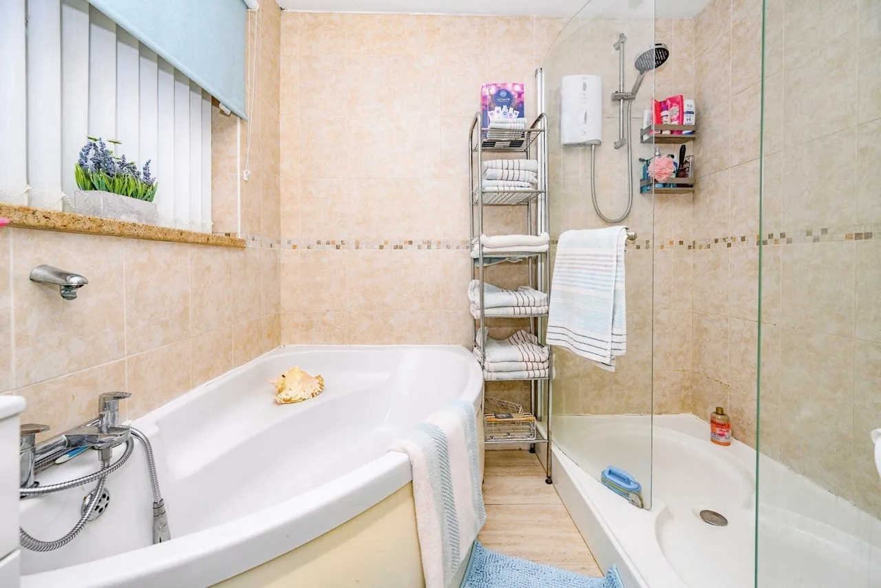 Dunsmore Road, Luton, Bedfordshire, LU1, photo 15