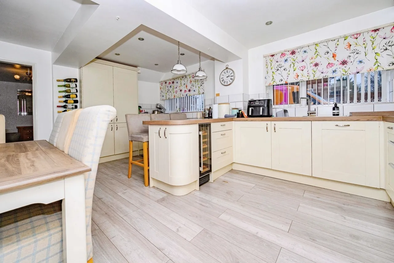 Dunsmore Road, Luton, Bedfordshire, LU1, photo 4