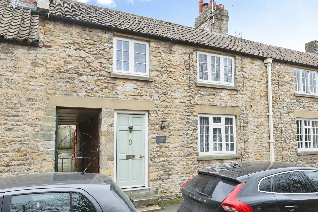 3 bed house for sale, High Street, York, YO62