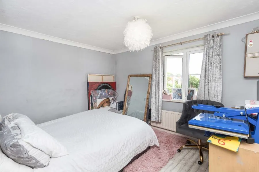 Hadlow Road, Tonbridge, TN9, photo 2