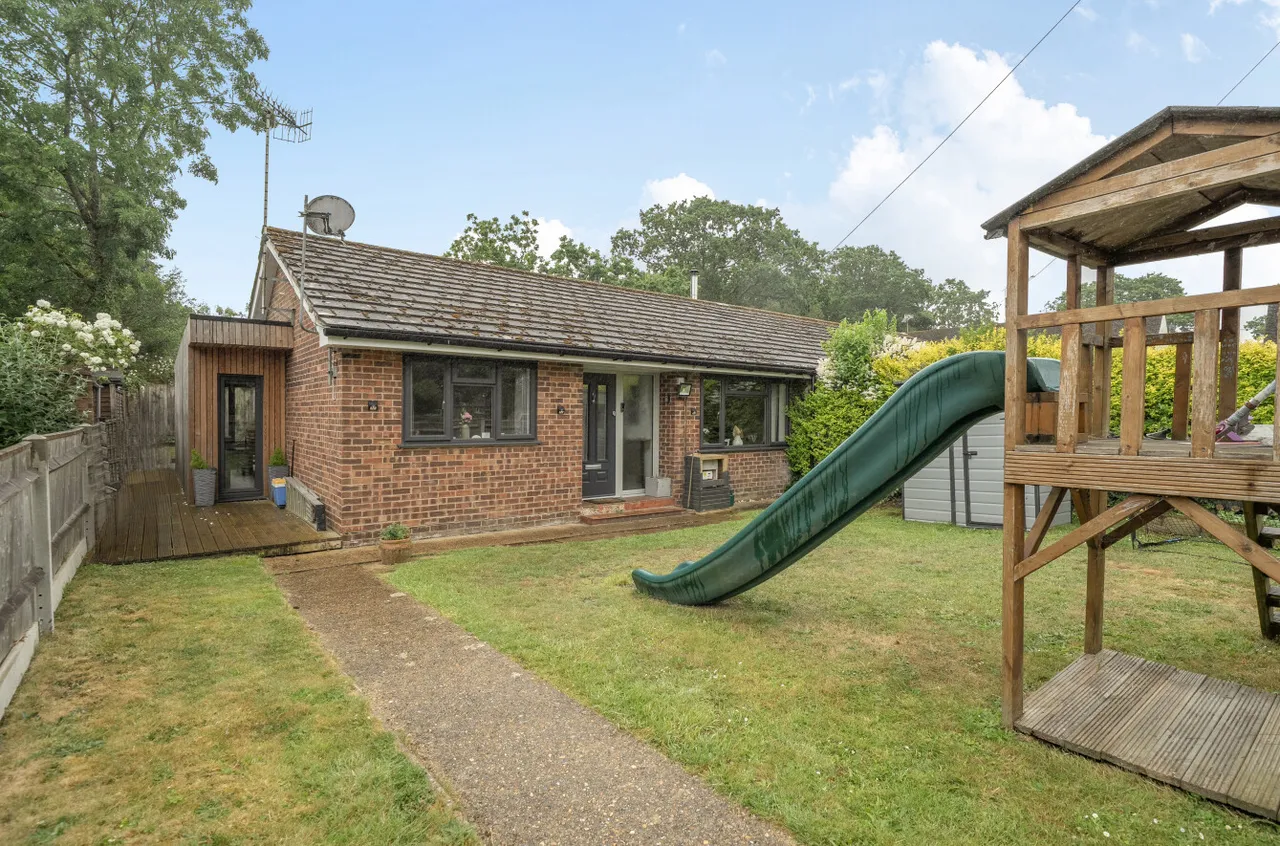 4 bed house for sale, Carters Close, Hale, SP6