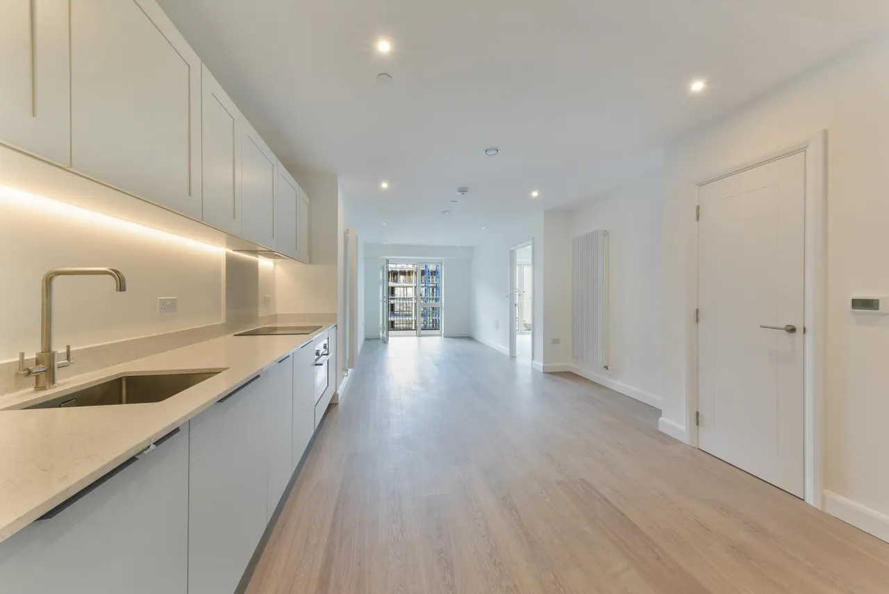1 bed flat for sale, Seagull Lane, E16