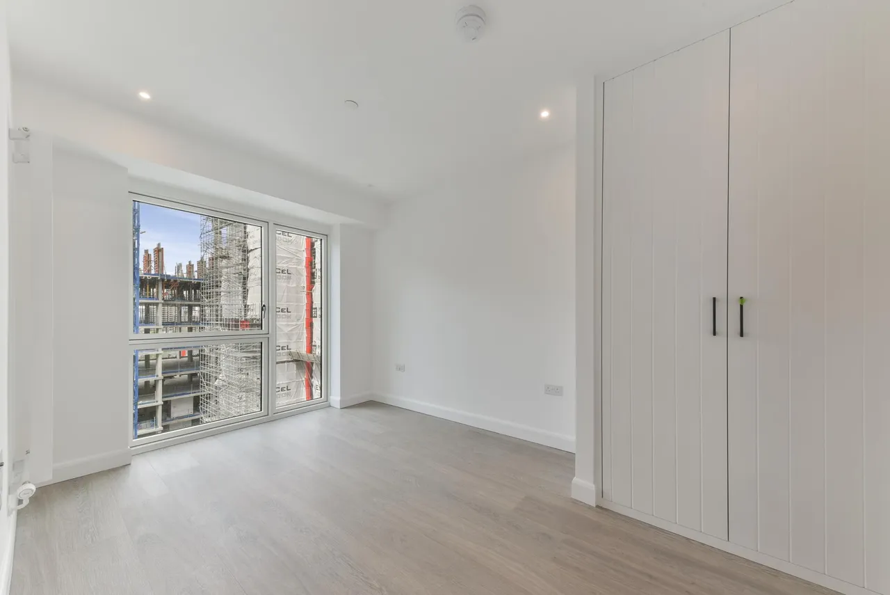 Seagull Lane, E16, photo 4