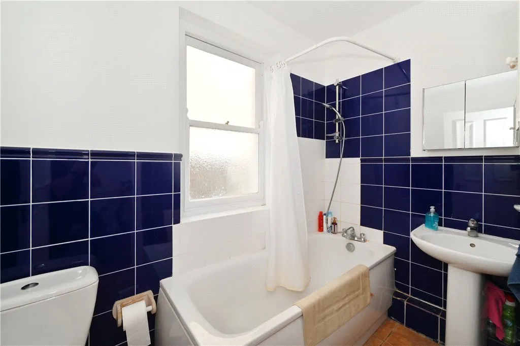 Harvist Road, London, NW6, photo 17