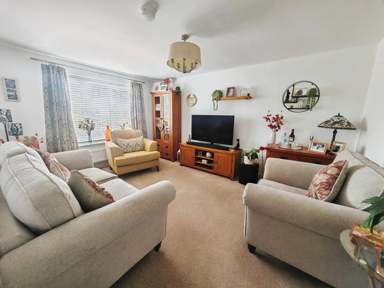 Maul Field Close, Crewe, CW1, photo 3