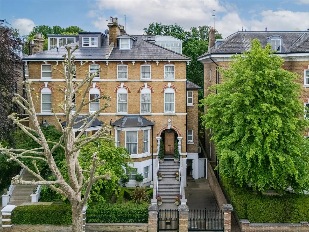 7 bed house for sale — Elsworthy Road, Primrose Hill, London, NW3 3DS