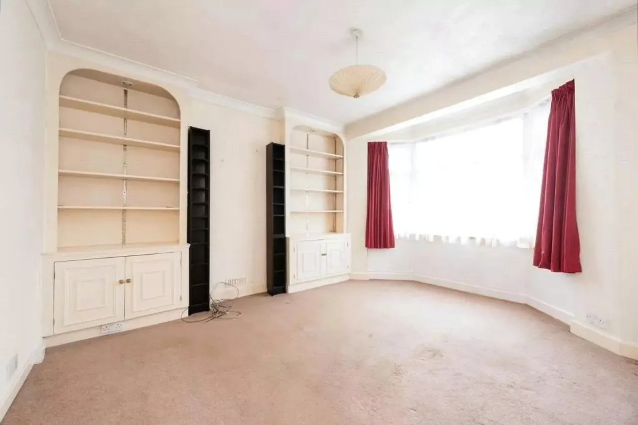 Bridgewater Road, Wembley, HA0, photo 13