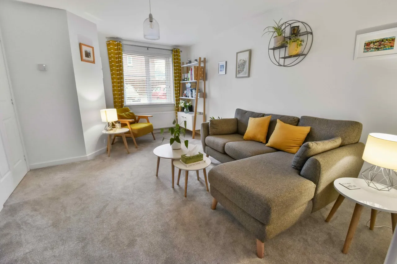 Peastonhall Drive, Gorebridge, photo 2