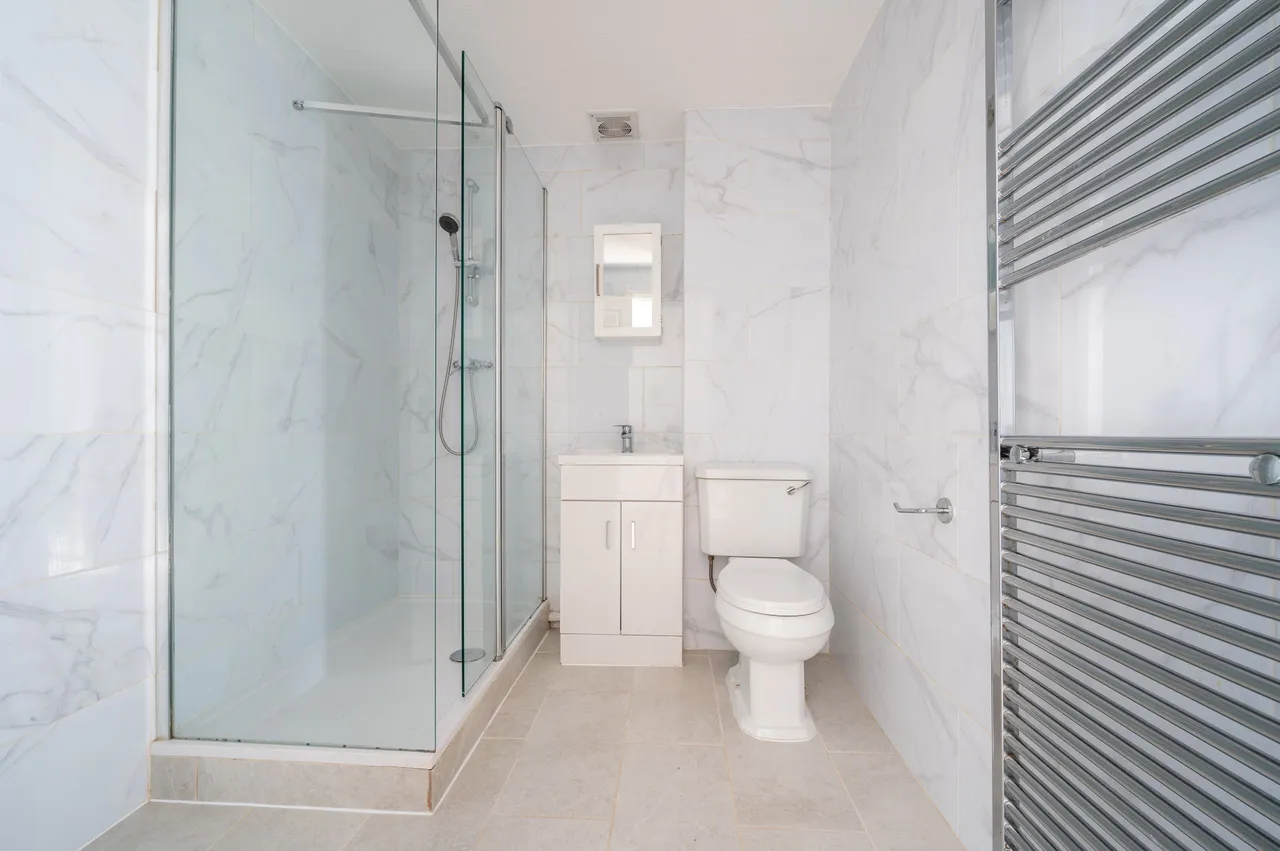 26 Jemmett Close, Kingston upon Thames, photo 4