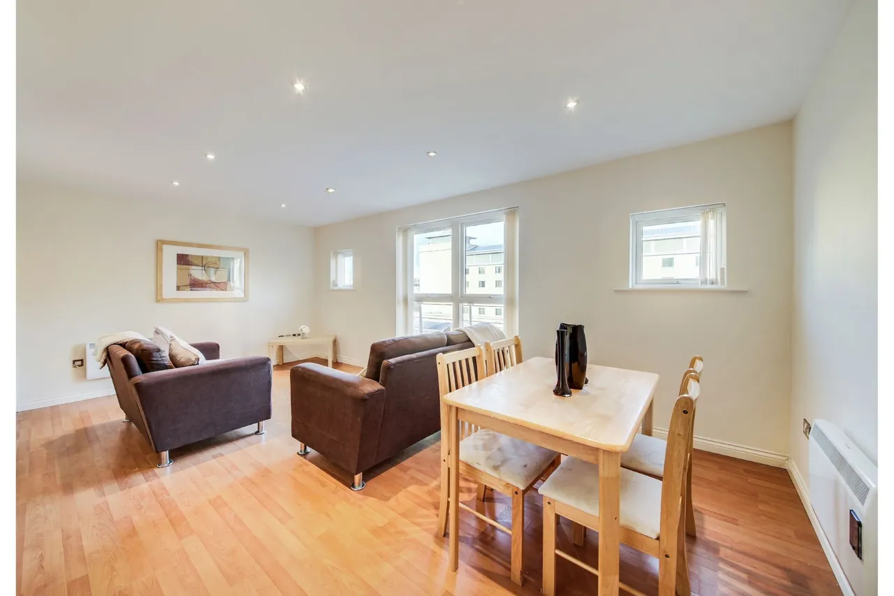 2 bed flat for sale — Curzon Place, Gateshead, Tyne and Wear, NE8