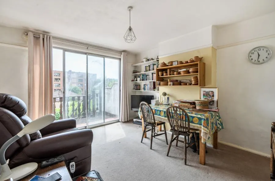 Kingsdown Avenue, South Croydon, CR2, photo 6