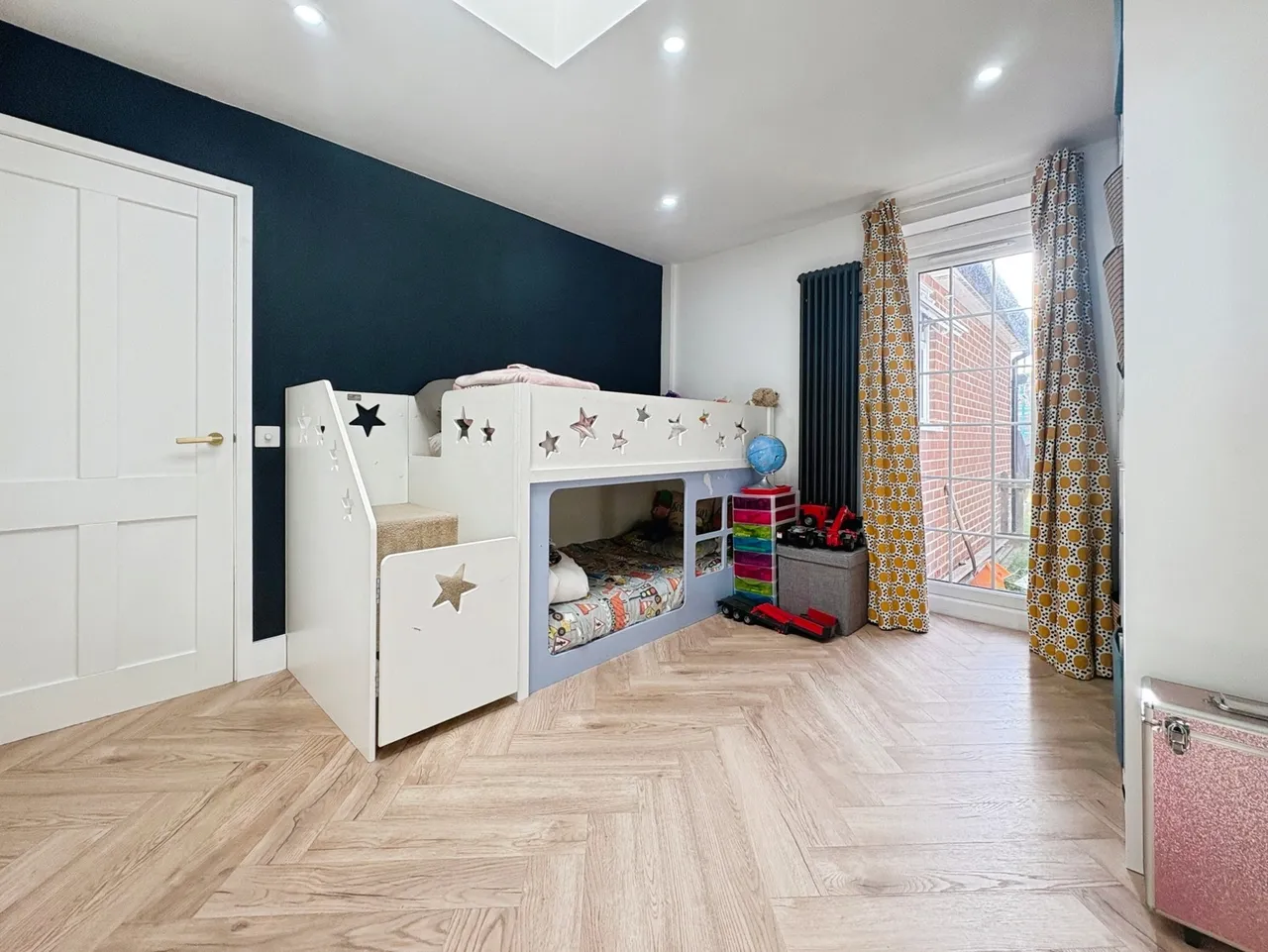 Farnham Road, Fleet, GU51, photo 9