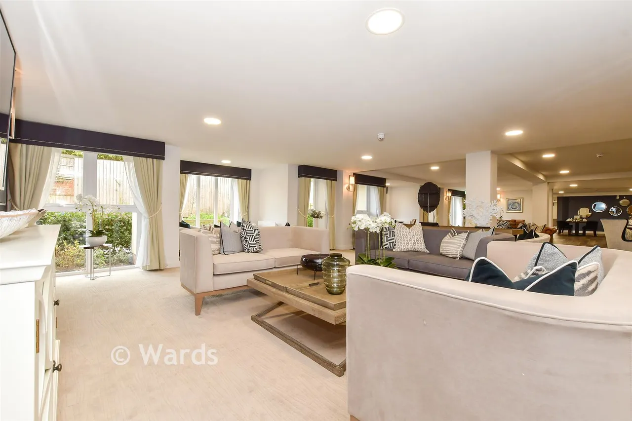 Charlton Green, Dover, CT16, photo 18