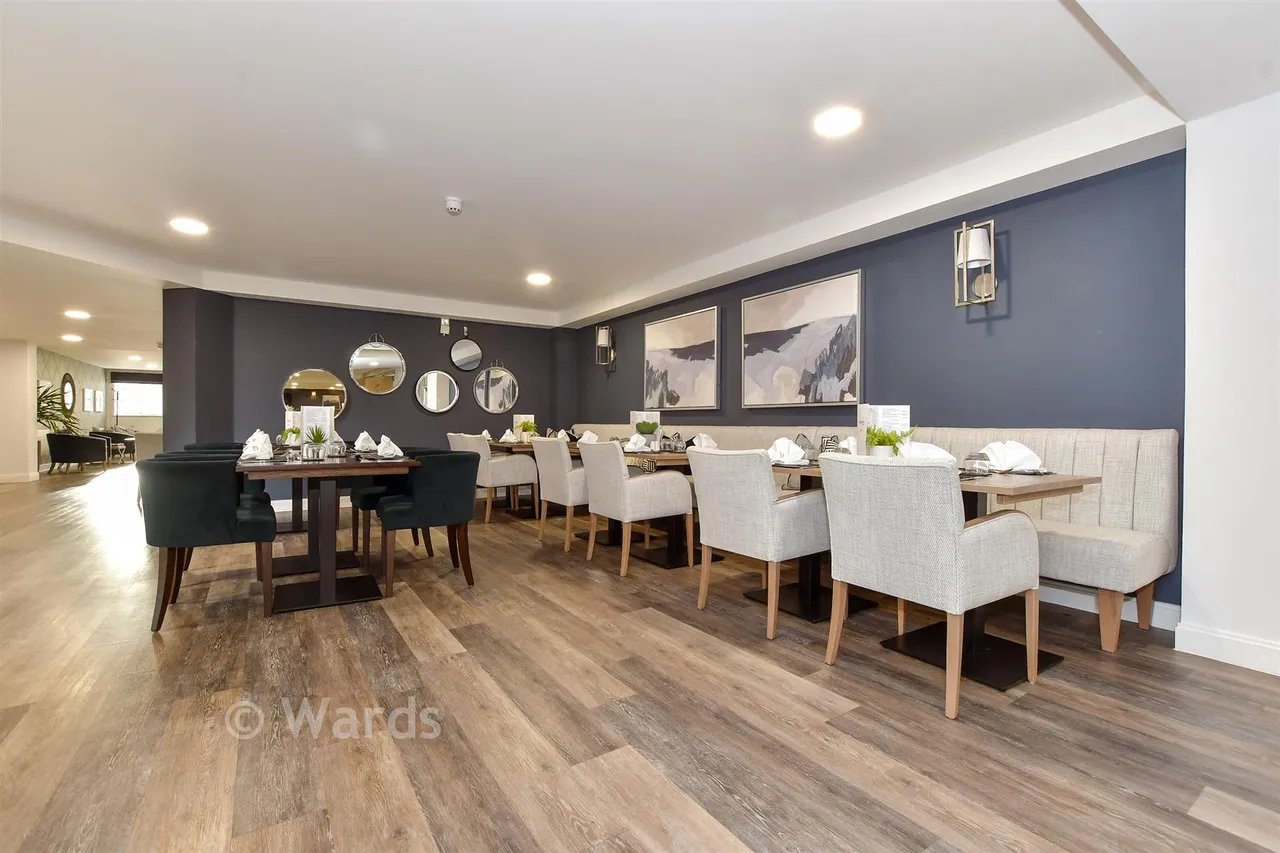 Charlton Green, Dover, CT16, photo 17