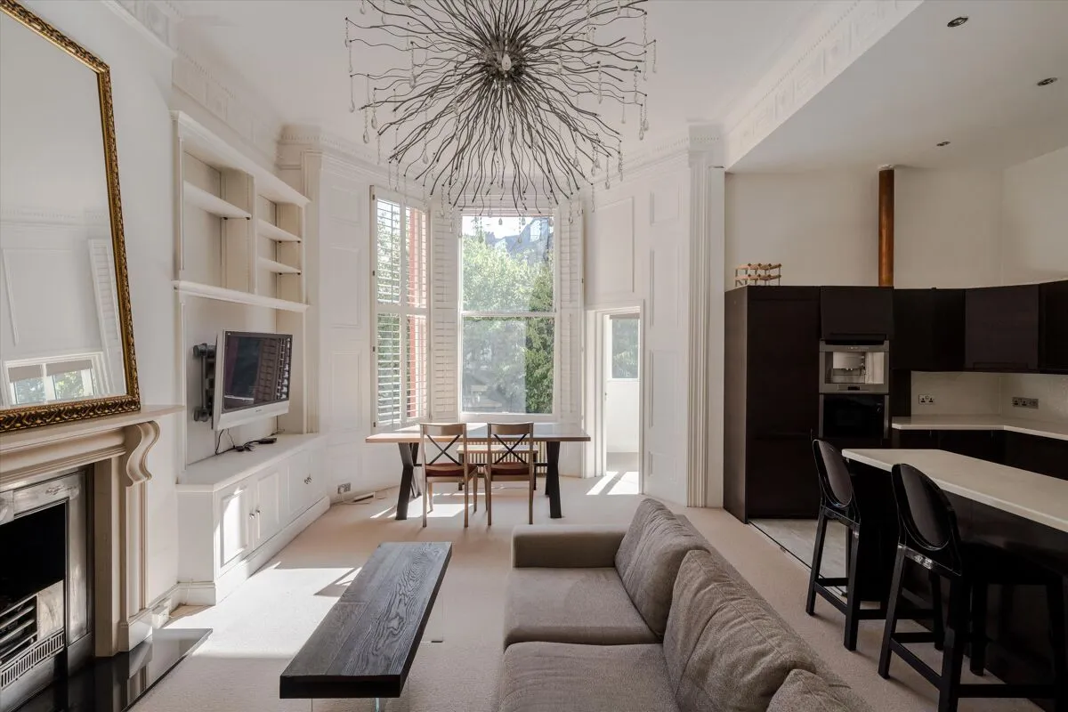 Sutherland Avenue, London, W9, photo 17
