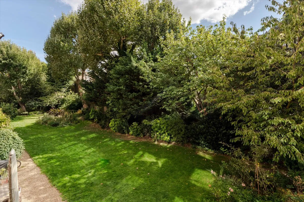 Sutherland Avenue, London, W9, photo 8