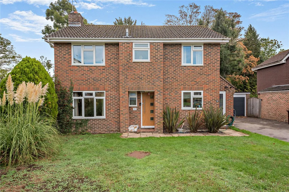 Falcon House Gardens, Woolton Hill, RG20, photo 23