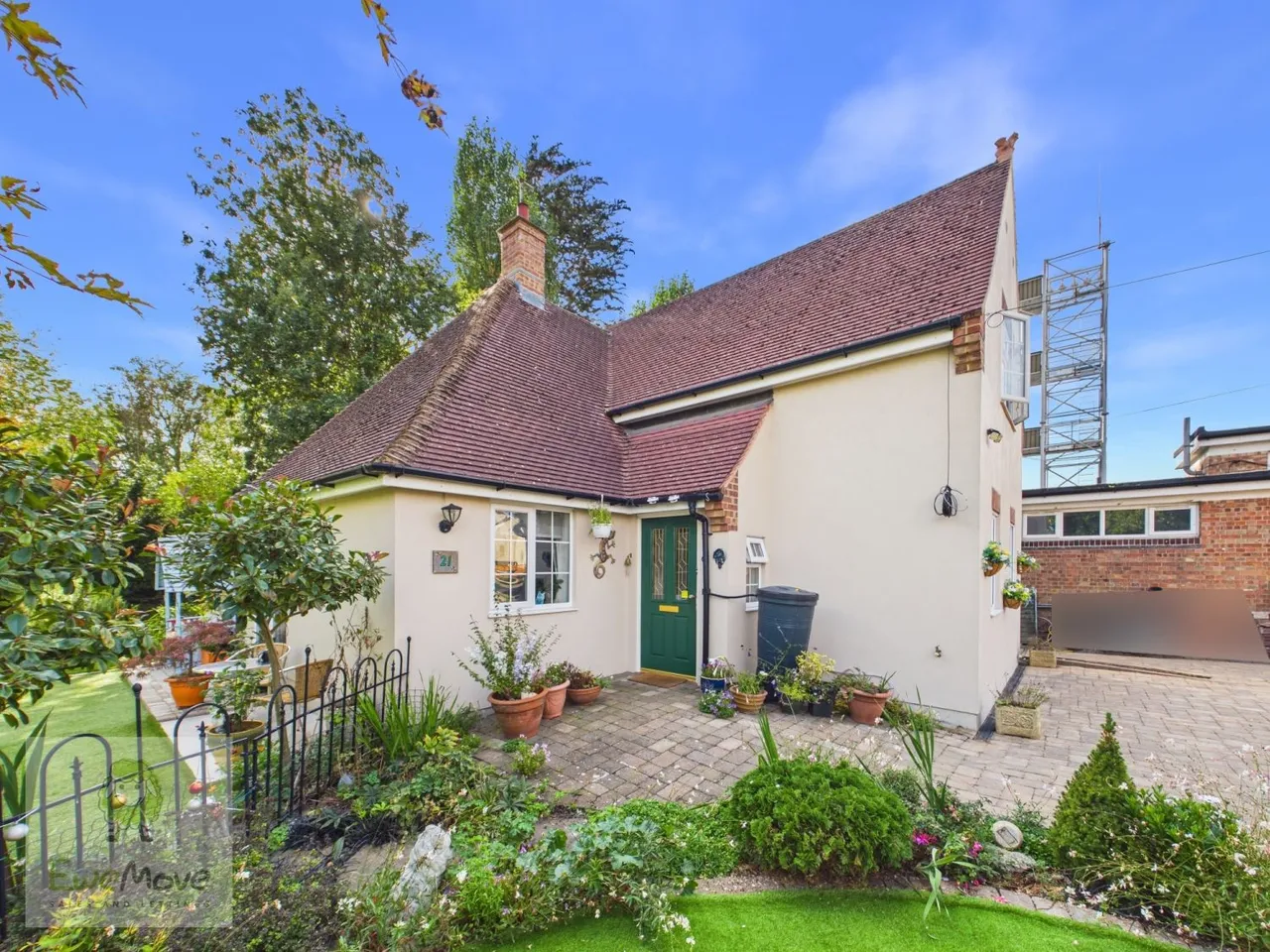 St Werburgh Crescent, Hoo, ME3, photo 2