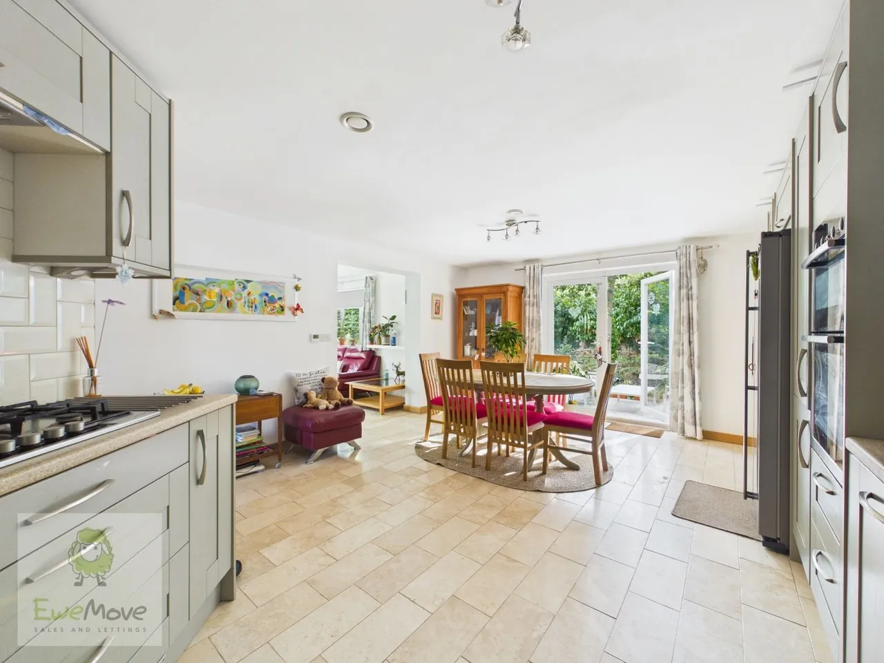 St Werburgh Crescent, Hoo, ME3, photo 5