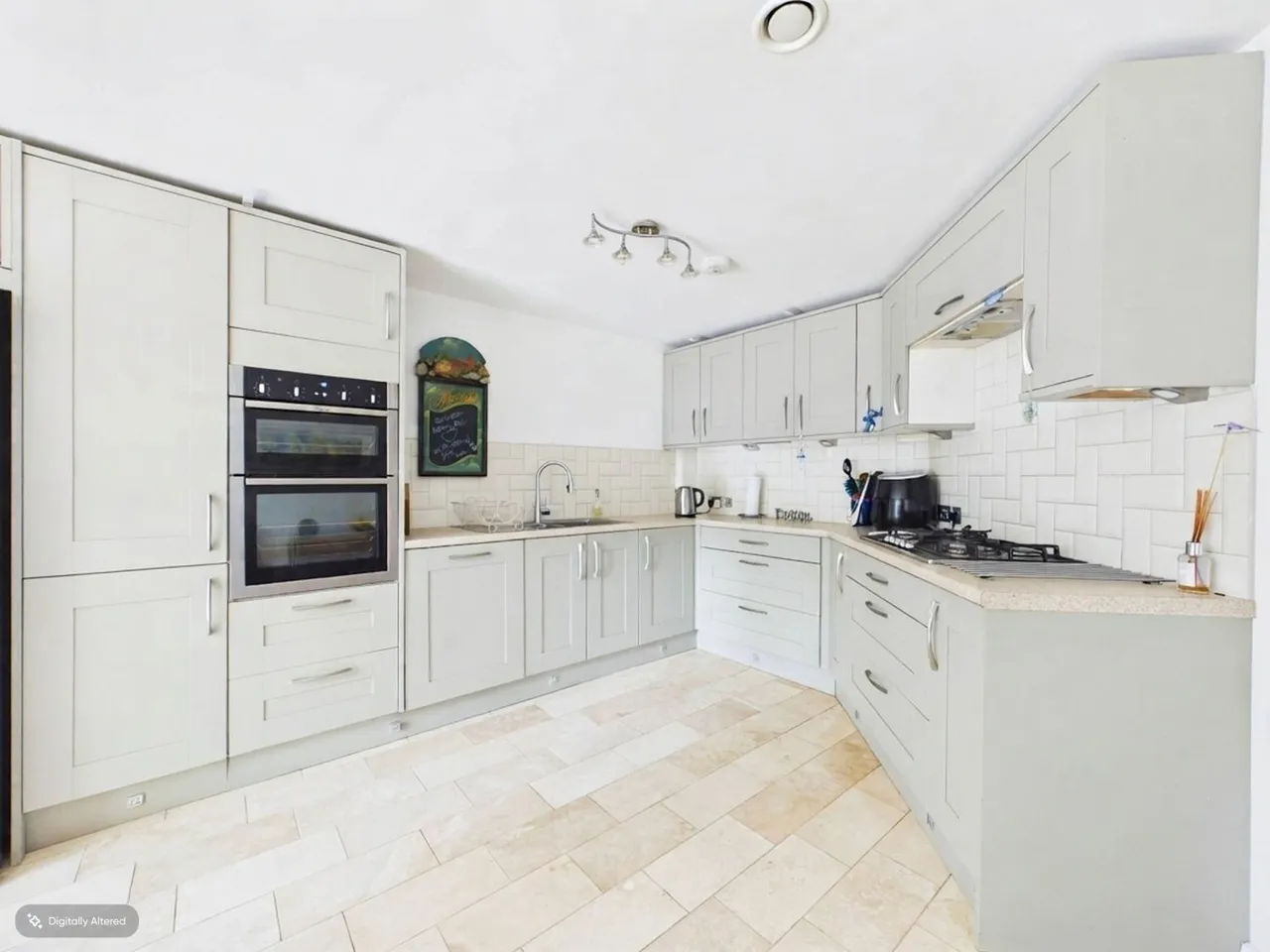 St Werburgh Crescent, Hoo, ME3, photo 4