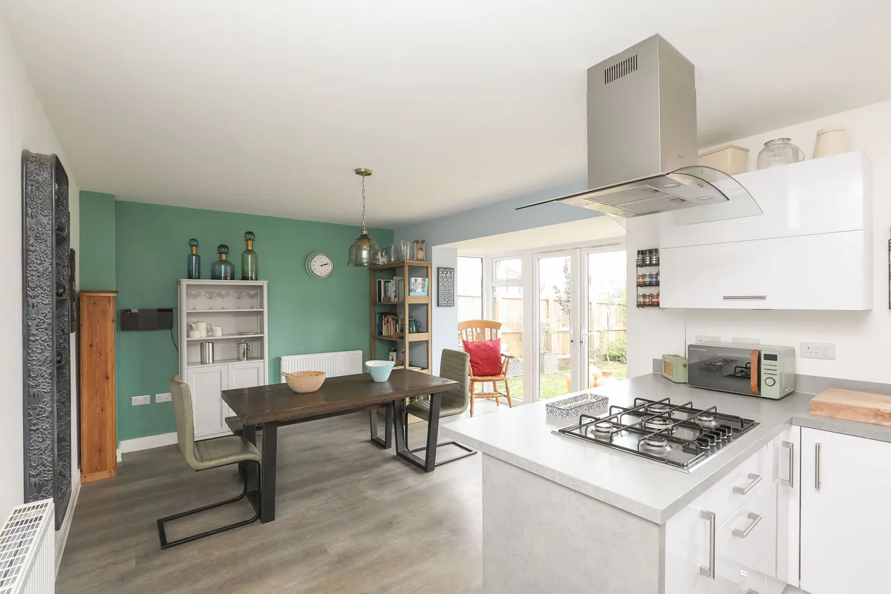 Damselfly Drive, Holmewood, S42, photo 4