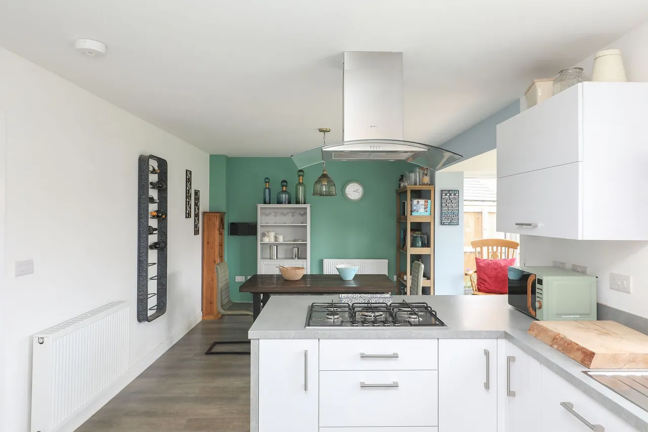 Damselfly Drive, Holmewood, S42, photo 10