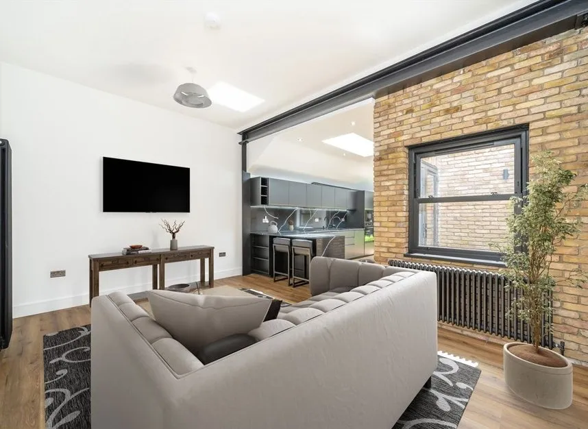 Marlborough Road, Archway, N19, photo 4