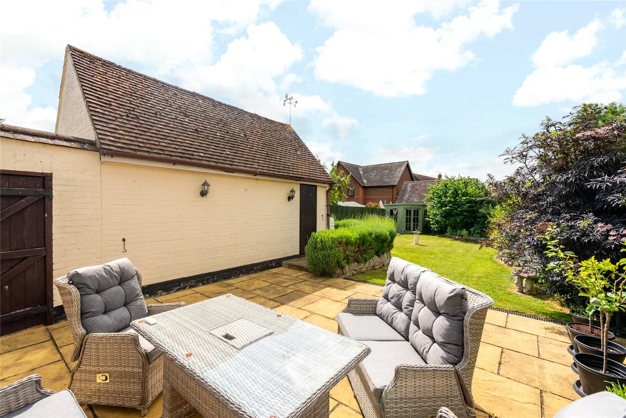 Lower Street, Quainton, HP22, photo 22
