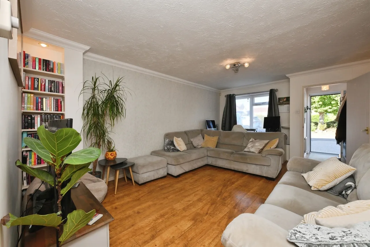 Challinor, HARLOW, photo 2