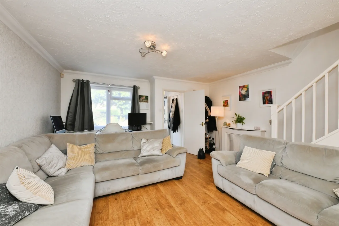 Challinor, HARLOW, photo 3