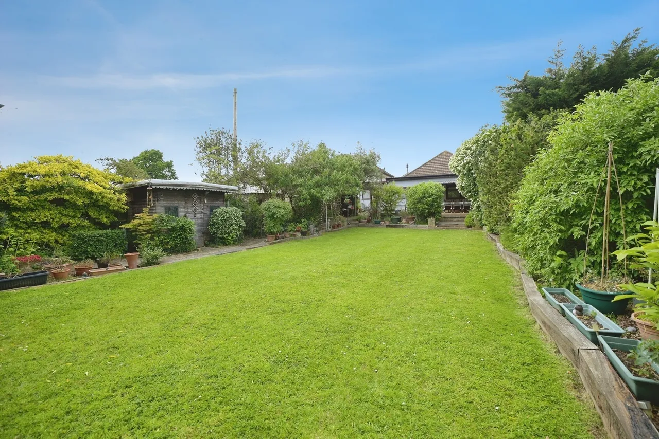 Ferndale Road, Romford, RM5, photo 21