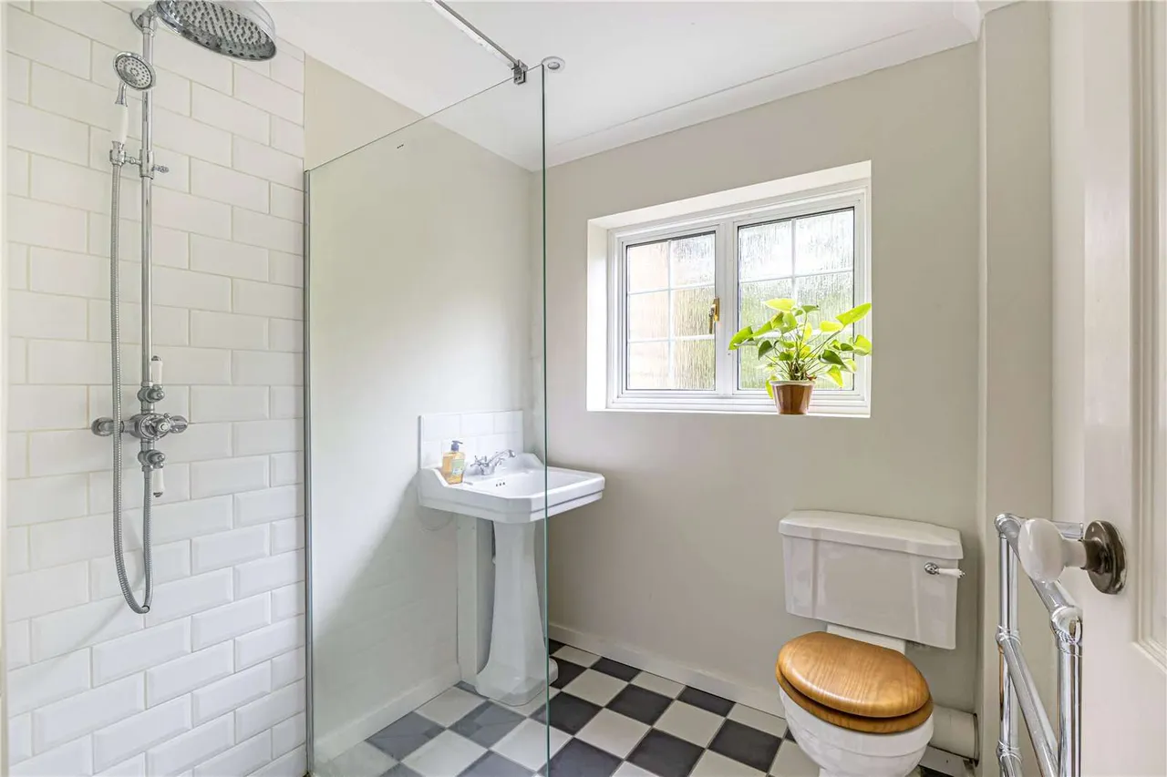 Durfold Wood, Plaistow, RH14, photo 17
