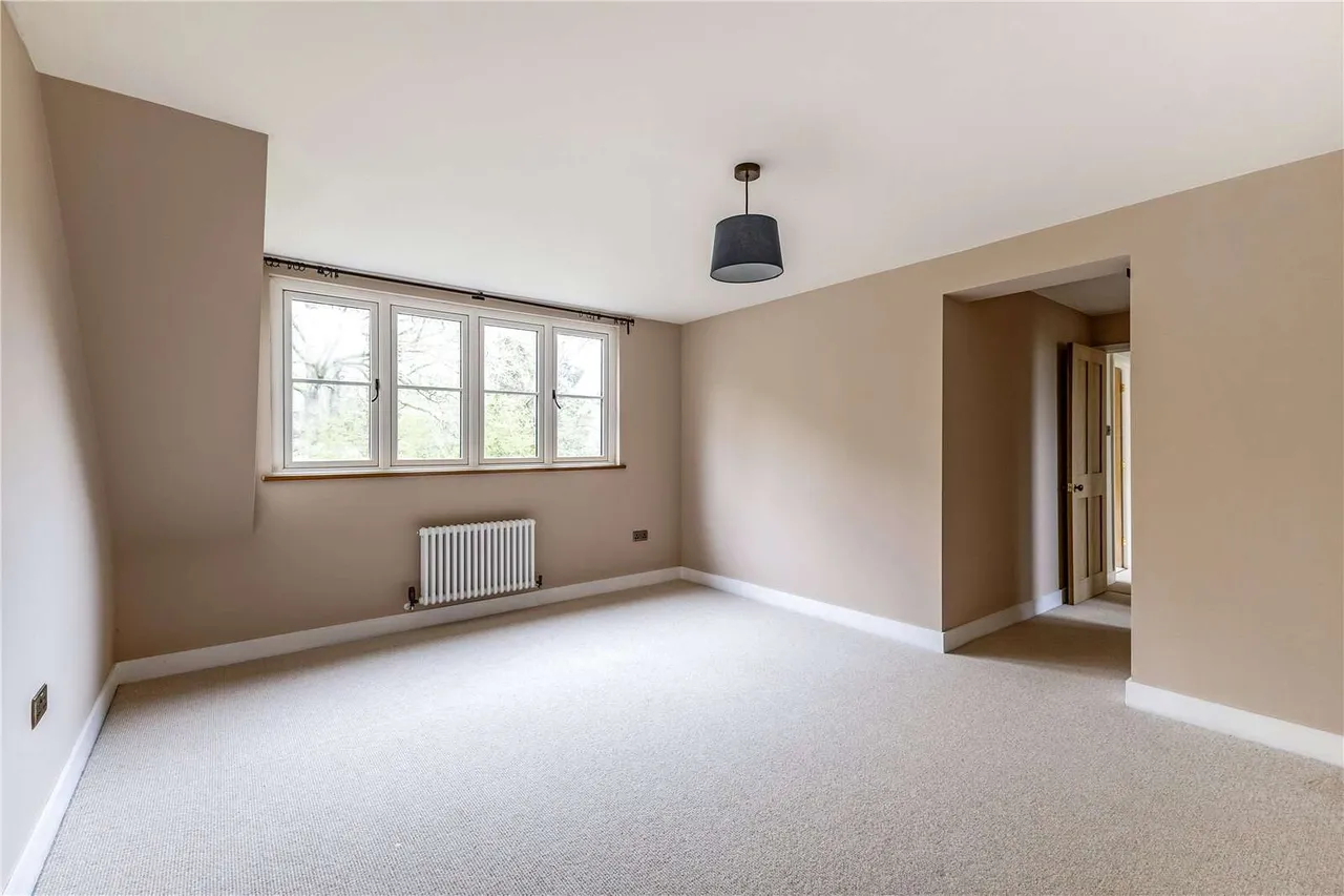 Durfold Wood, Plaistow, RH14, photo 15