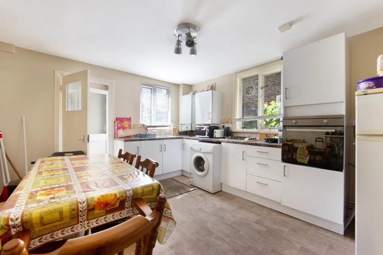Santley Street, SW4, photo 4