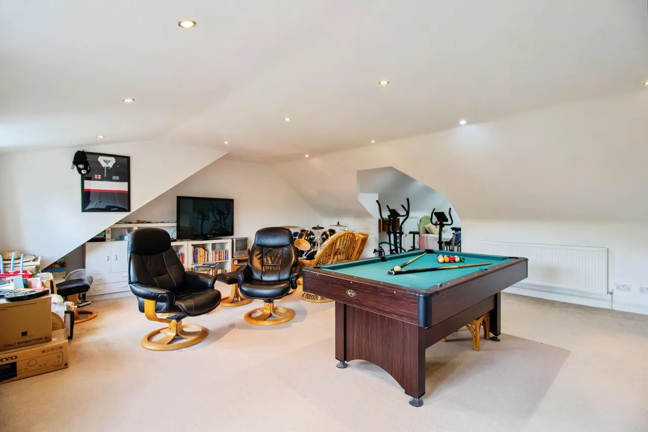 John Clare Close, Brackley, NN13, photo 26