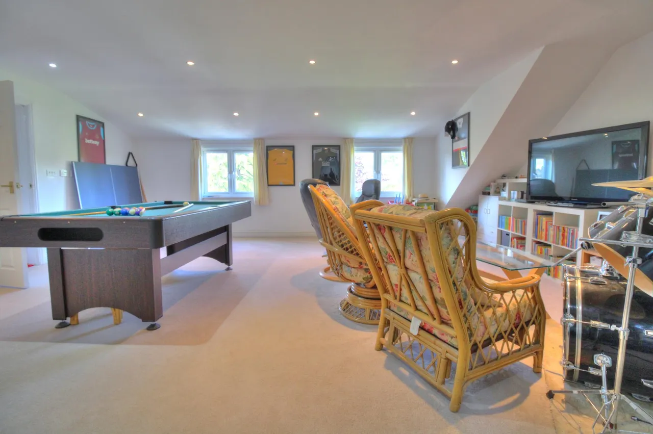 John Clare Close, Brackley, NN13, photo 27
