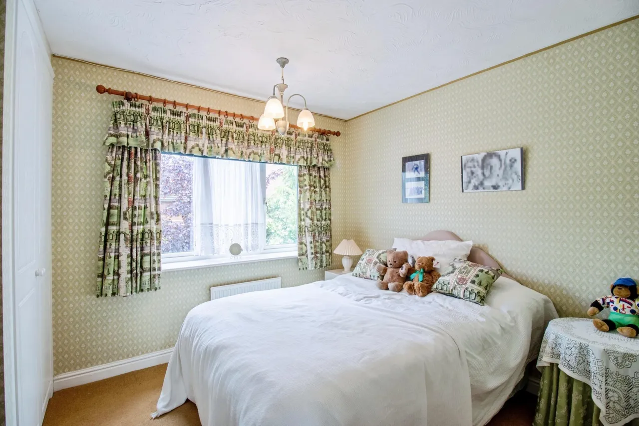 John Clare Close, Brackley, NN13, photo 23