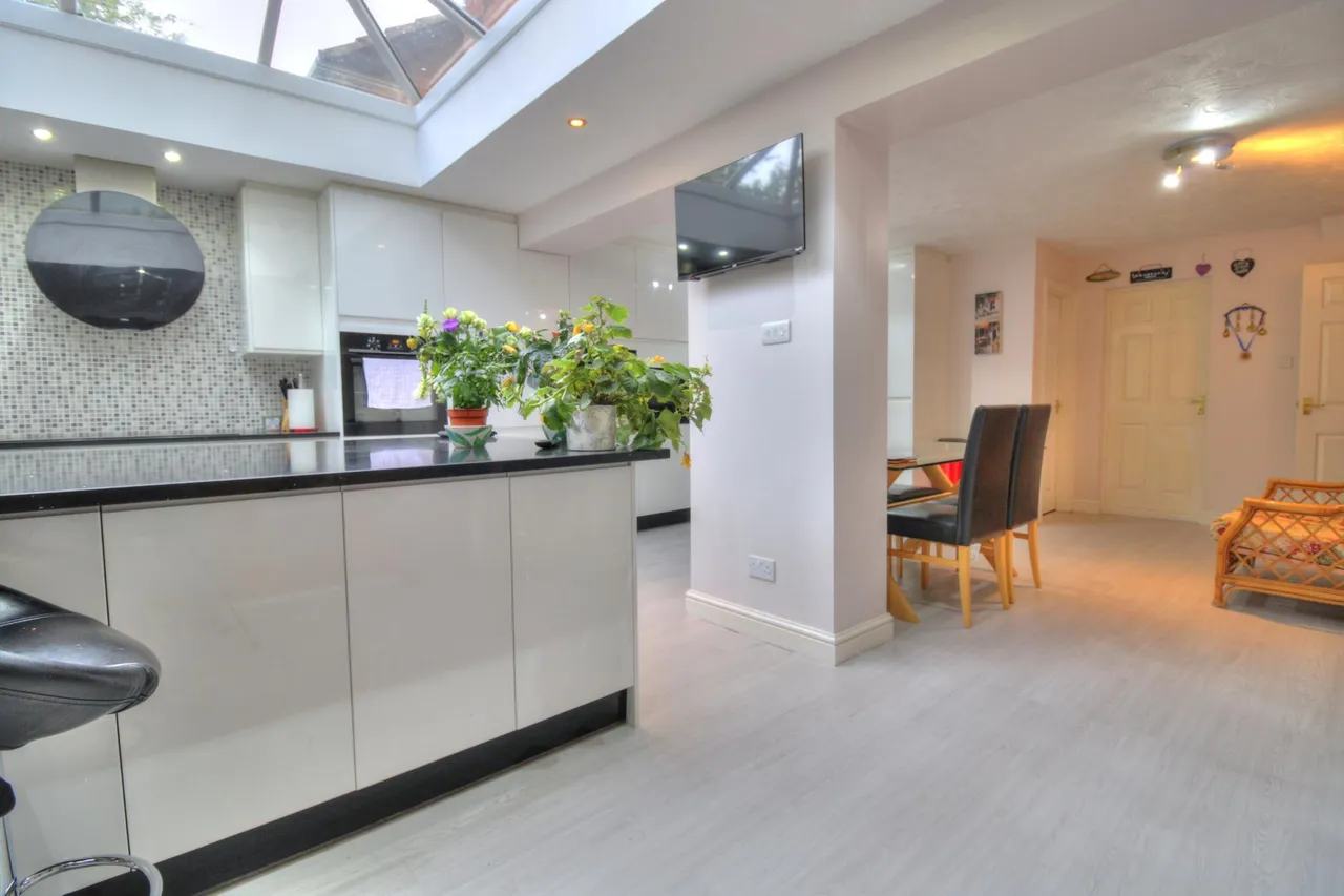 John Clare Close, Brackley, NN13, photo 17