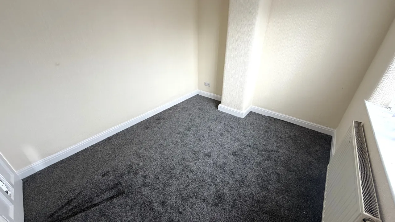 Chapman Street, Gorton, M18, photo 15