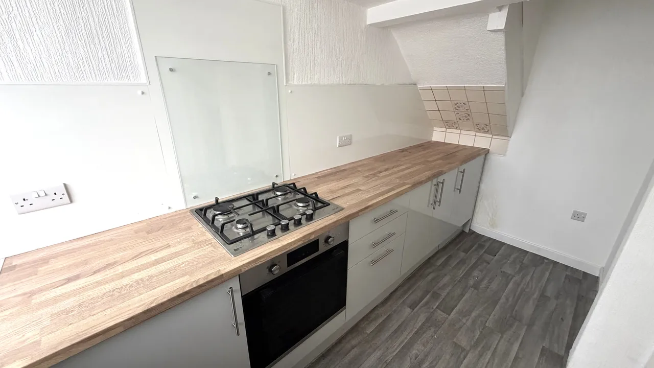 Chapman Street, Gorton, M18, photo 11