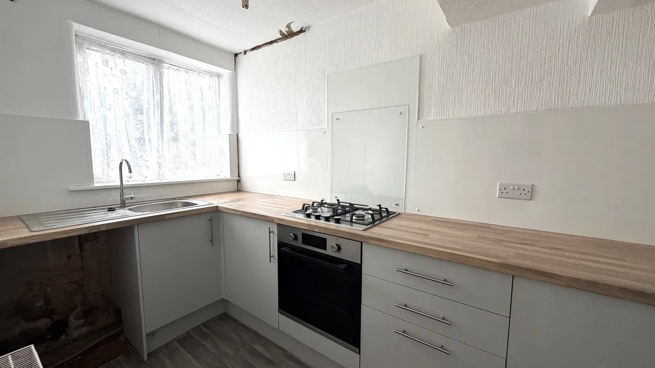 Chapman Street, Gorton, M18, photo 5