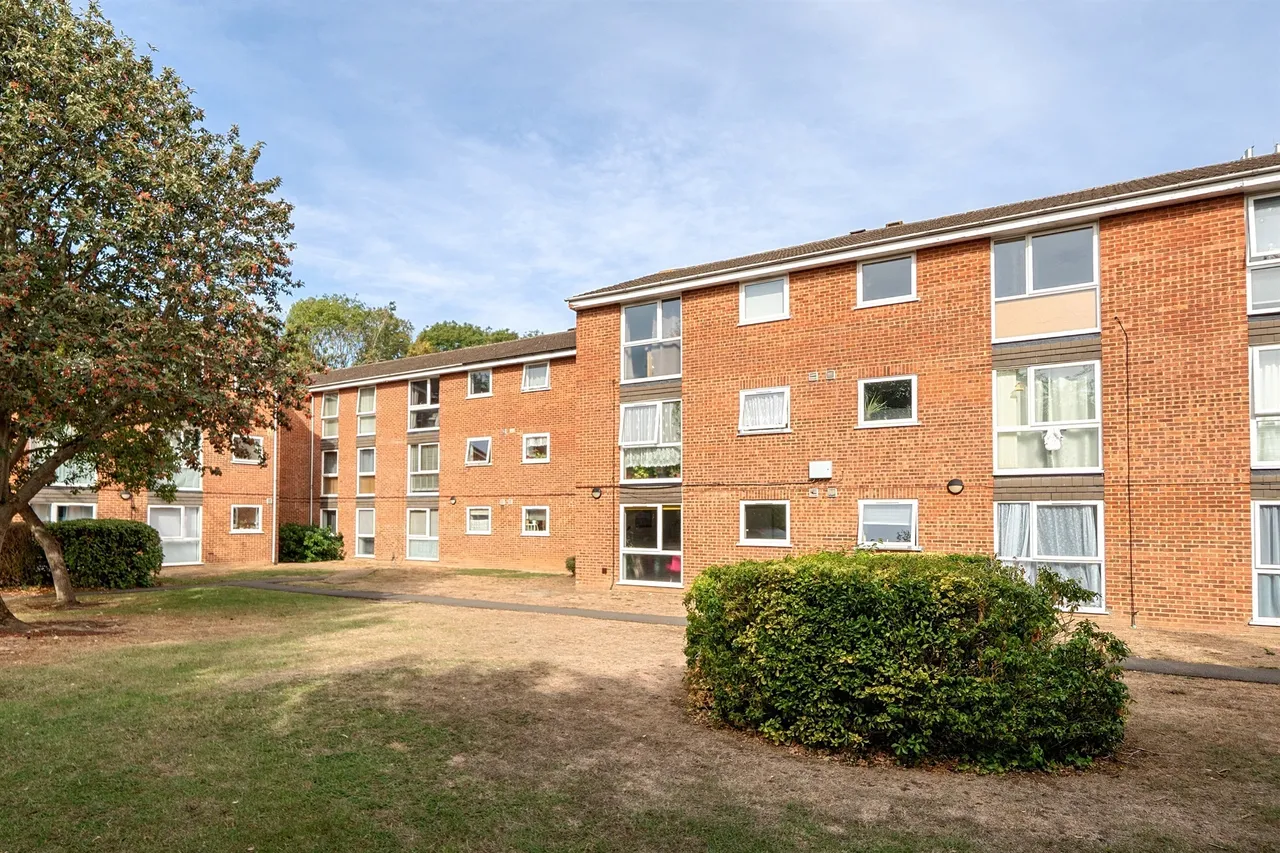 Trinity Street, Enfield, EN2, photo 10
