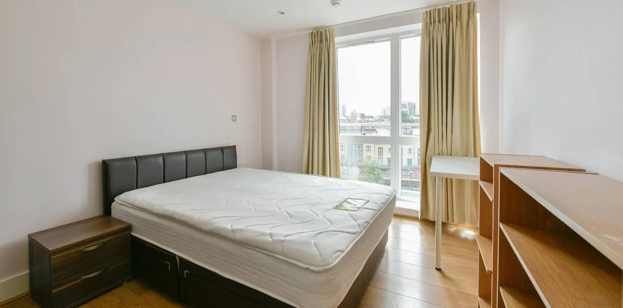 Yeo St, London, E3, photo 8