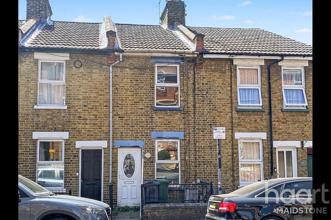 2 bed house for sale, Union Street, Maidstone, ME14