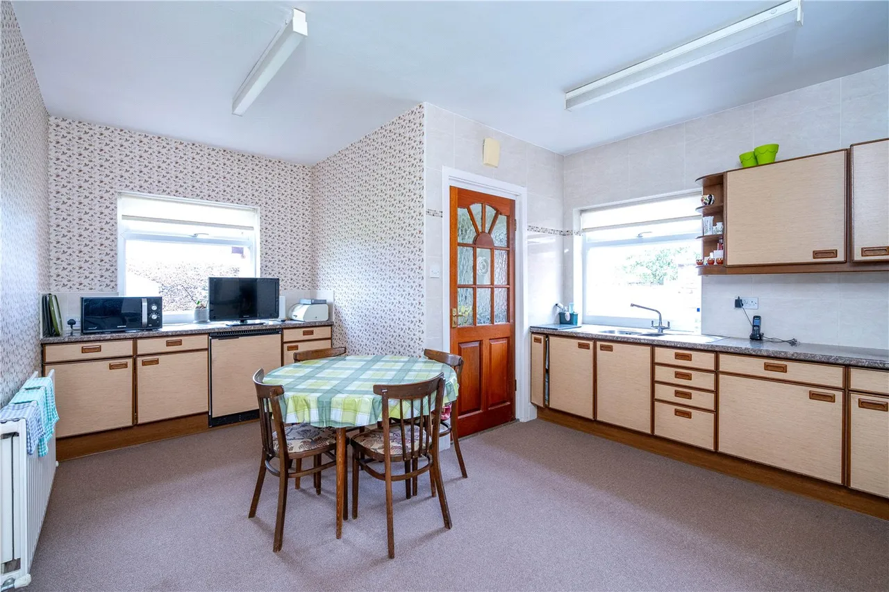 Grantham Road, Sleaford, Lincolnshire, NG34, photo 2