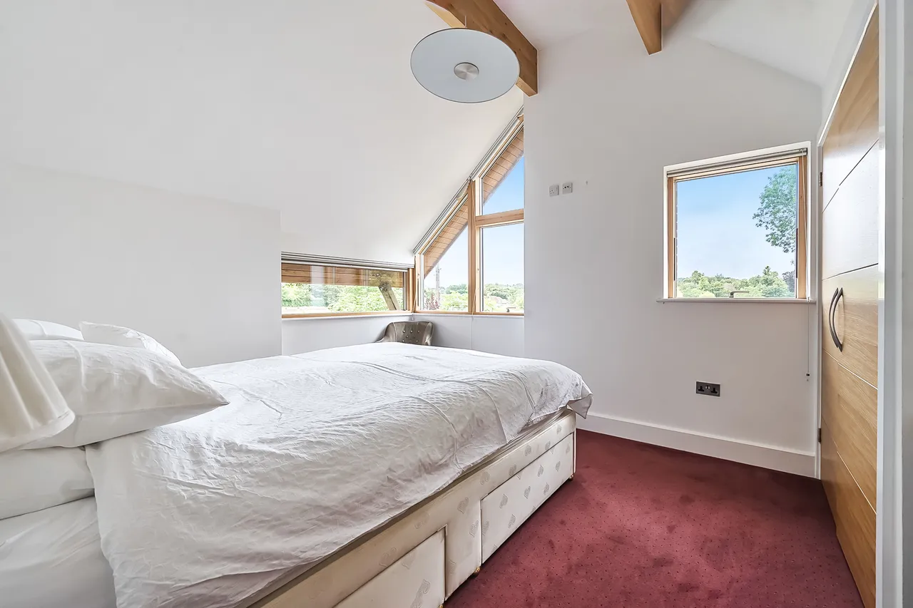 Churchfields, Twyford, SO21, photo 9