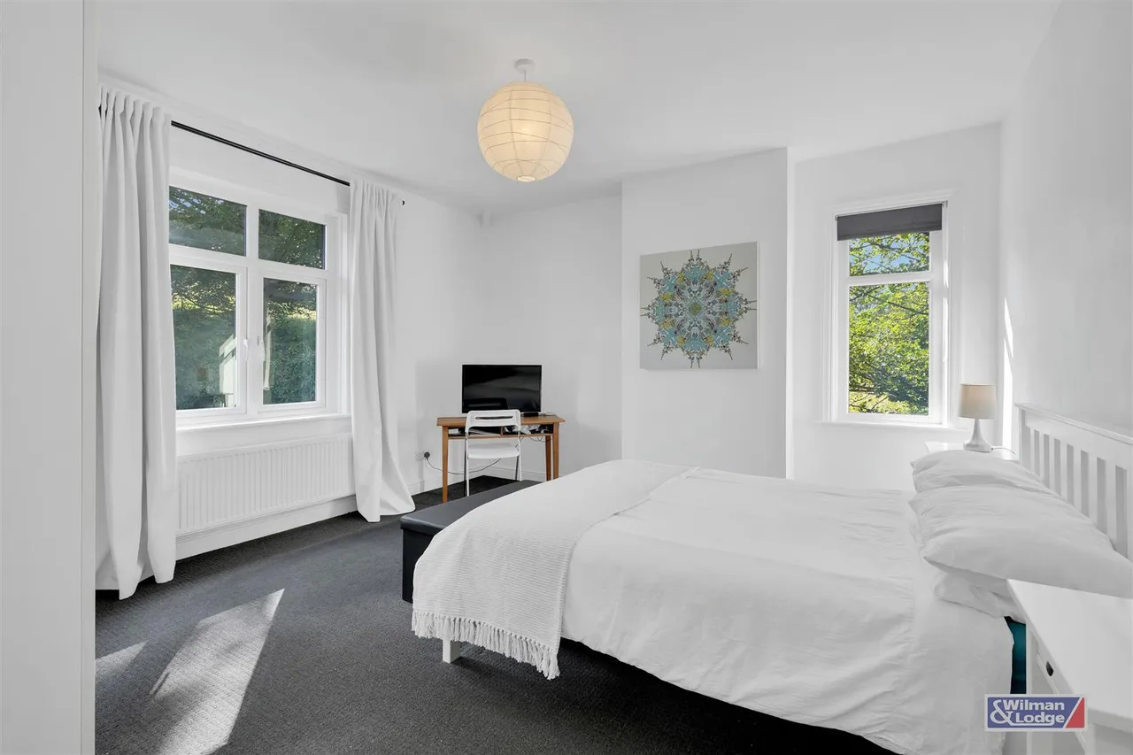 Dale View, Steeton, BD20 6PN, photo 12
