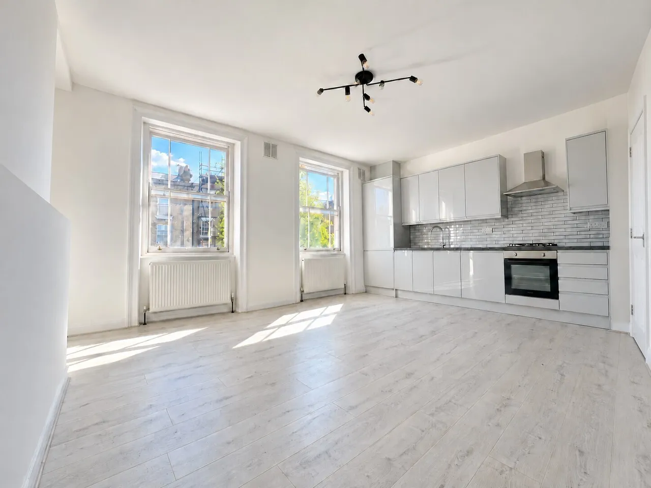 Coldharbour Lane, London, SE5, photo 2